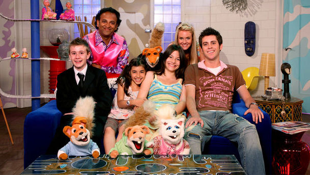 logo for Basil Brush - Series 5 - Dave's First Girlfriend