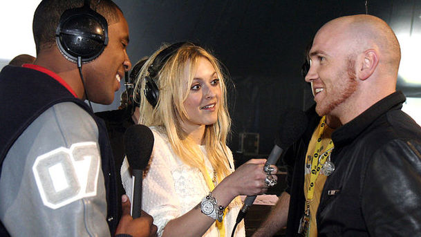 logo for BBC Radio 1's Big Weekend - 2009 - Fearne and Reggie