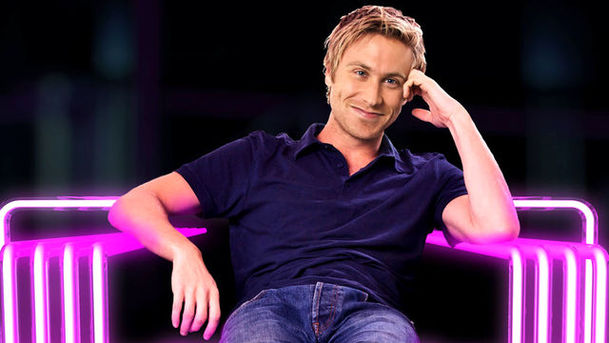 Logo for Russell Howard's Good News - Series 2 - Episode 1