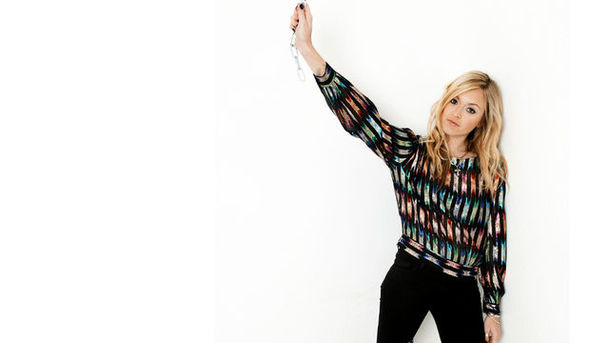 Logo for Fearne Cotton - Monday: Fearne's back from Peru!