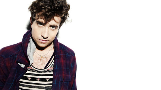 logo for Nick Grimshaw and Annie Mac - Grimmy flies solo