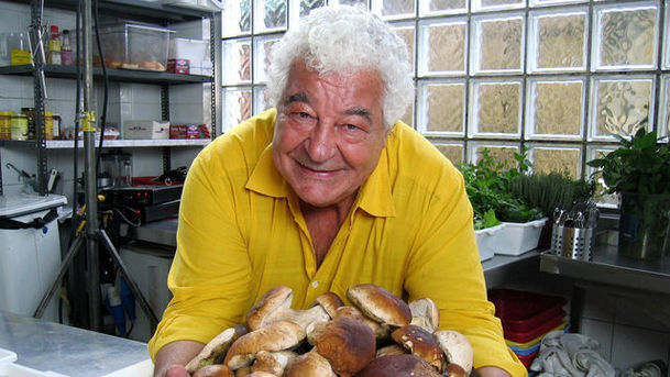 Logo for Carluccio and the Rennaisance Cookbook